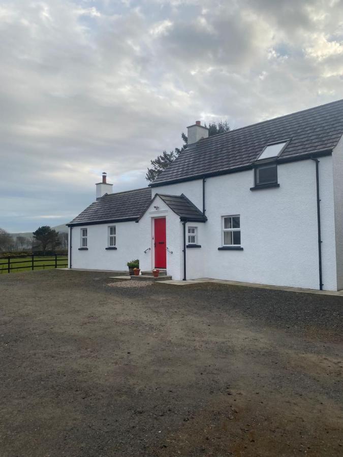 Granny Annie'S Cottage Ballyvoy Exterior photo